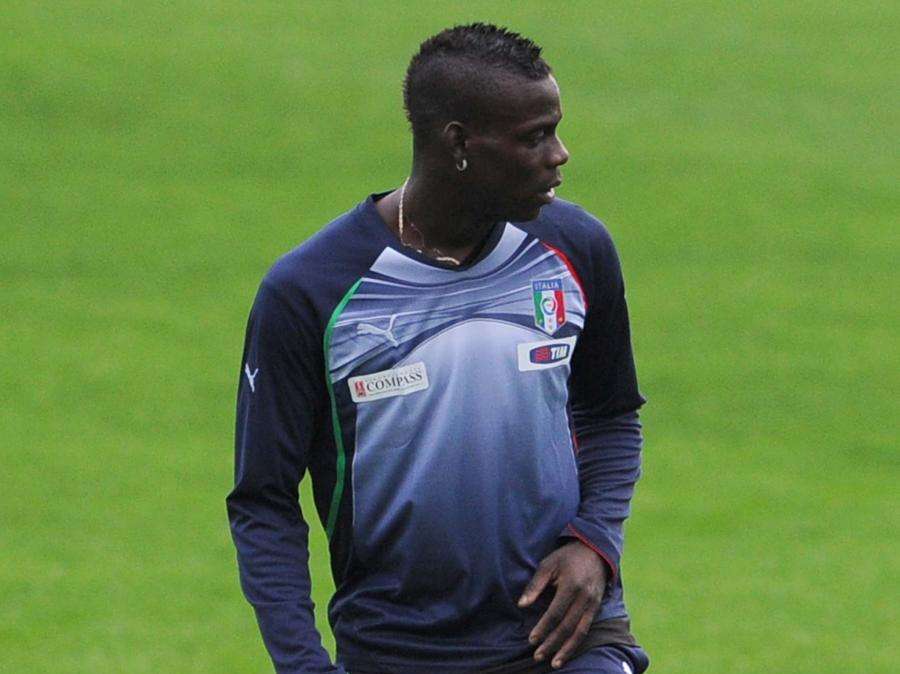 Manchester City, Mancini difende le reazioni di Balotelli: "Abbiamo bisogno di lui"