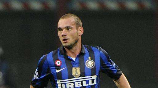 Man. United, pronti 40 milioni per Sneijder