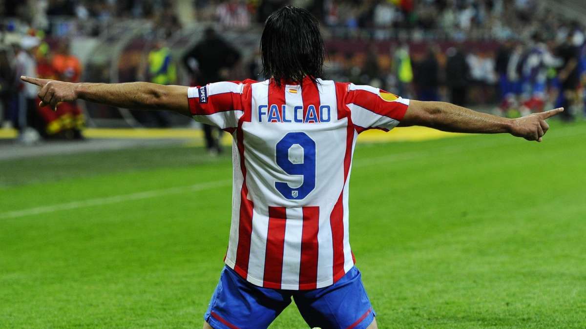 Mancini non scherza: per Falcao pronti 56 mln