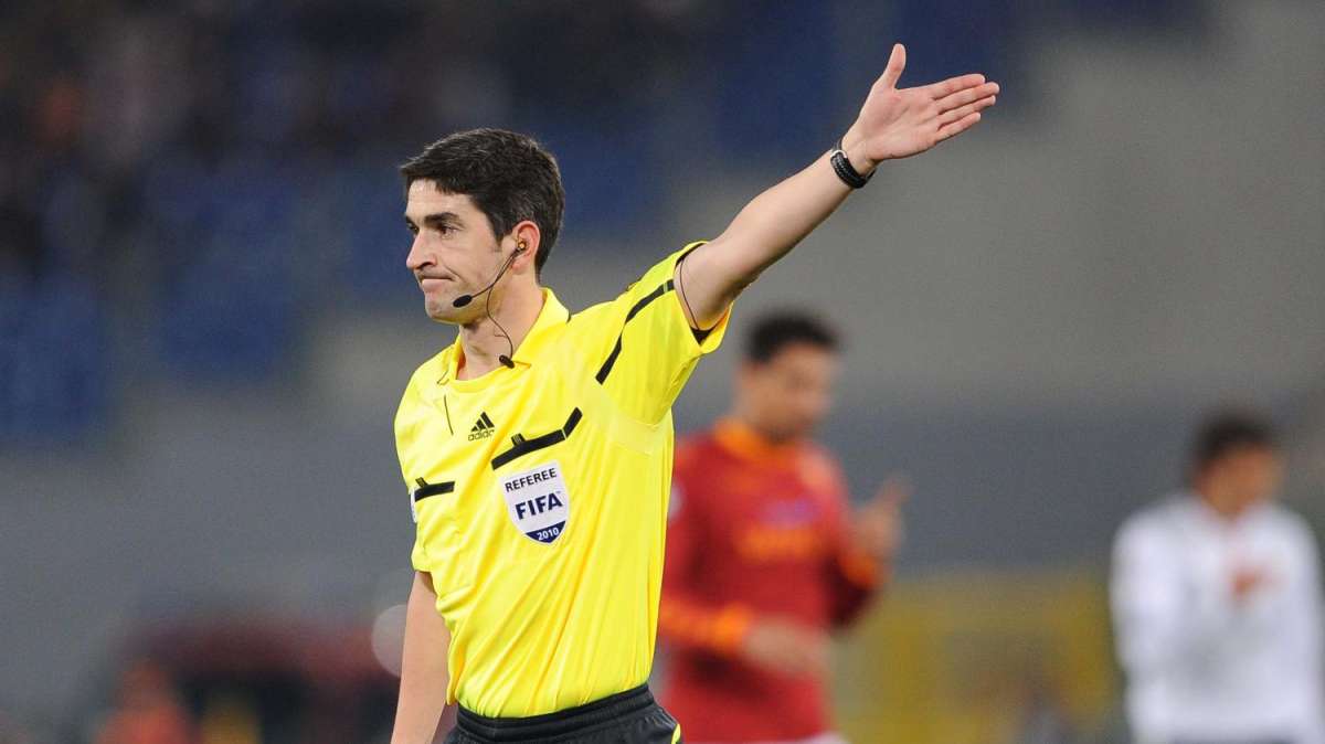 Mallenco arbitrerà la Juventus. Tagliavento per il PSG