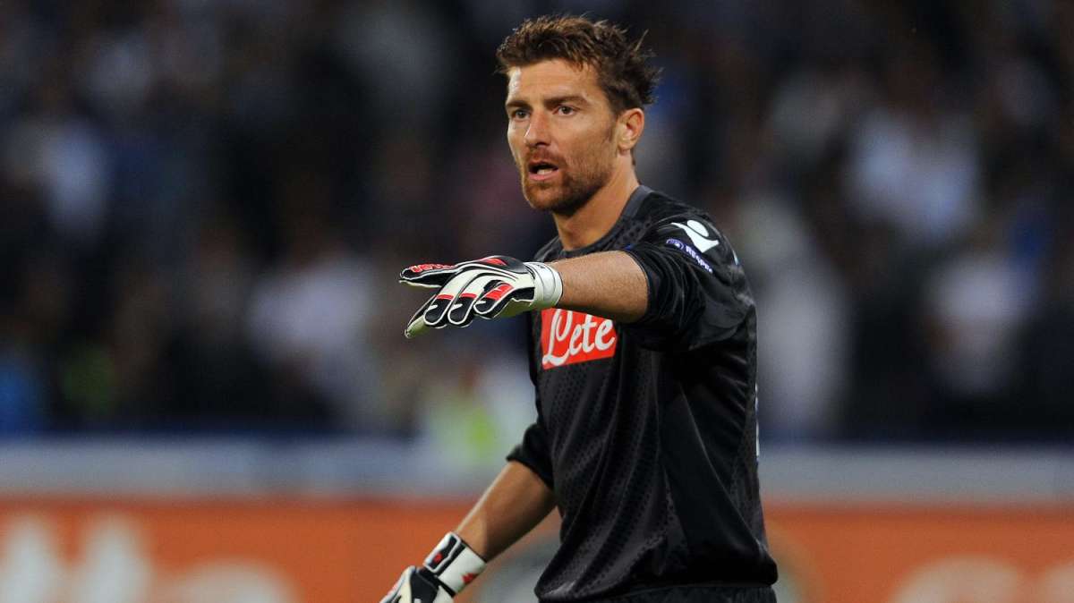 Napoli, la grinta di De Sanctis: "Non molliamo mai"