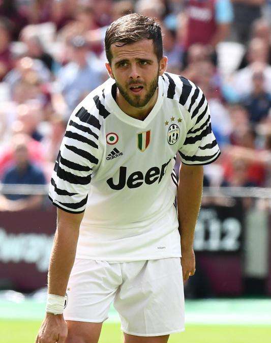 Pjanic: "Contro la Roma sarà una partita speciale"
