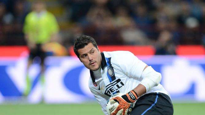 United e Arsenal puntano Julio Cesar