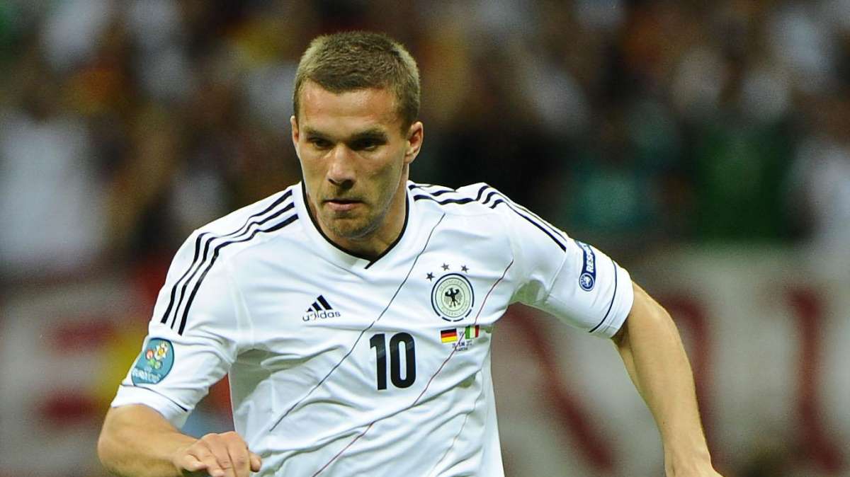 Arsenal, ag. Podolski: “Inter club interessante e ambizioso”