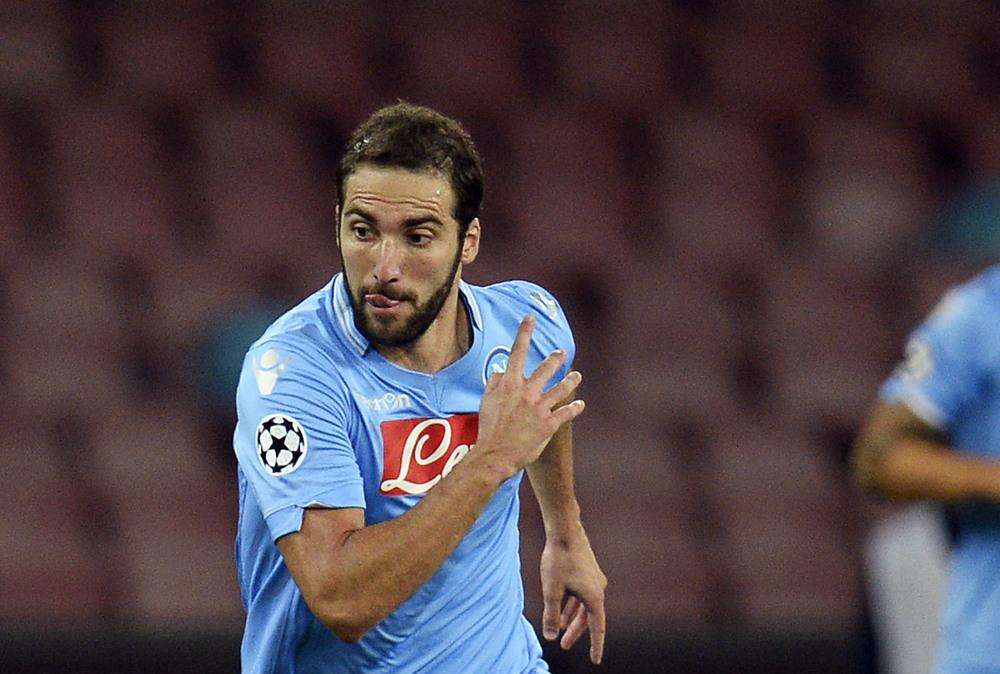 Napoli, Higuain: "Sto migliorando ed è una buona notizia"