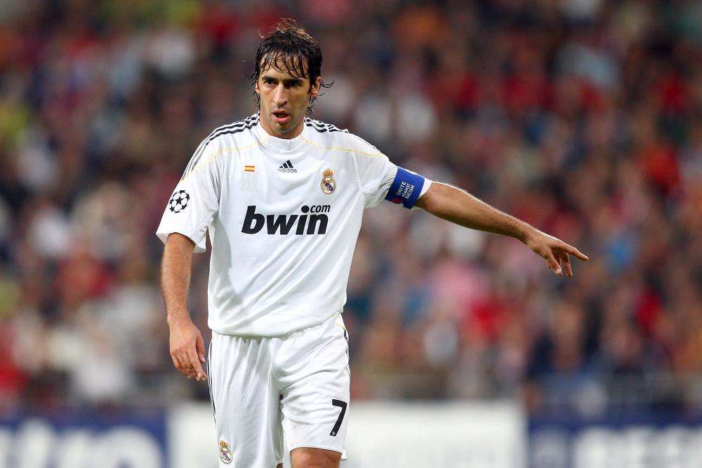 Real, Raul gioisce per la Copa del Rey