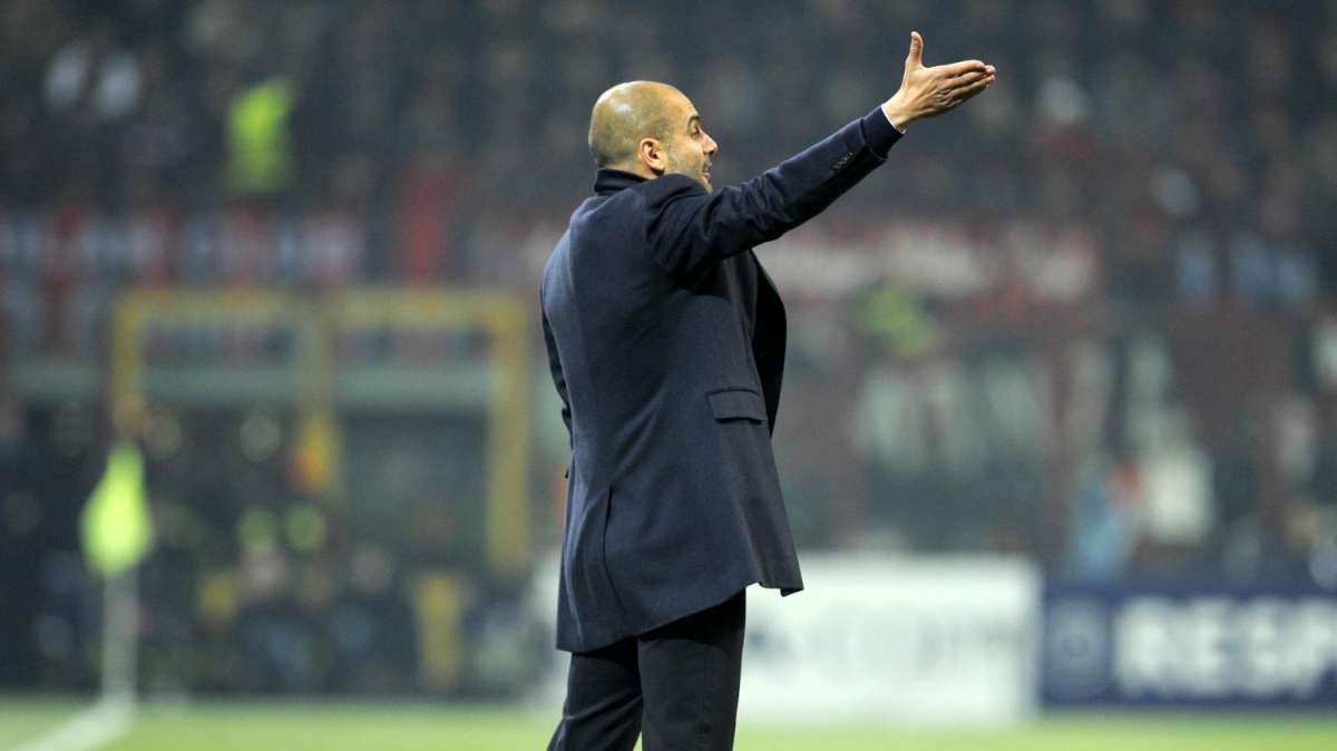 Barcellona, Guardiola attacca l'erba di San Siro