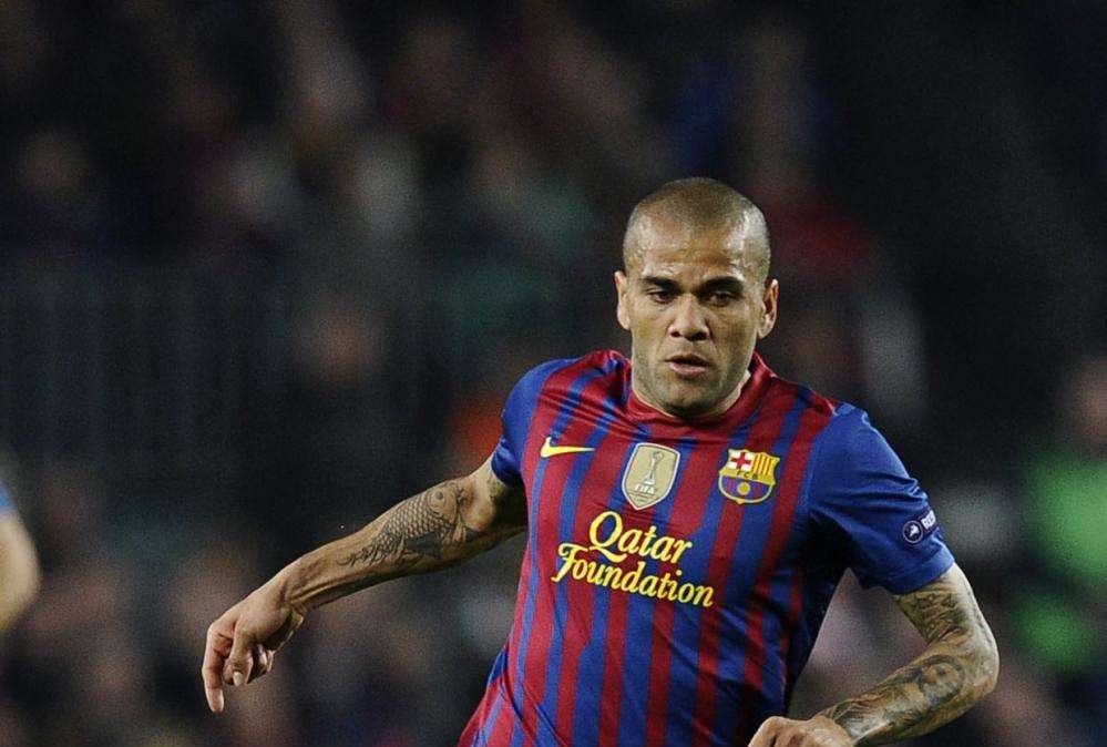 Barcellona, Dani Alves va sul mercato?