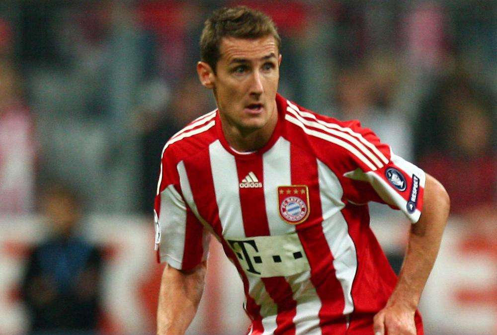 Napoli, occhi su Klose