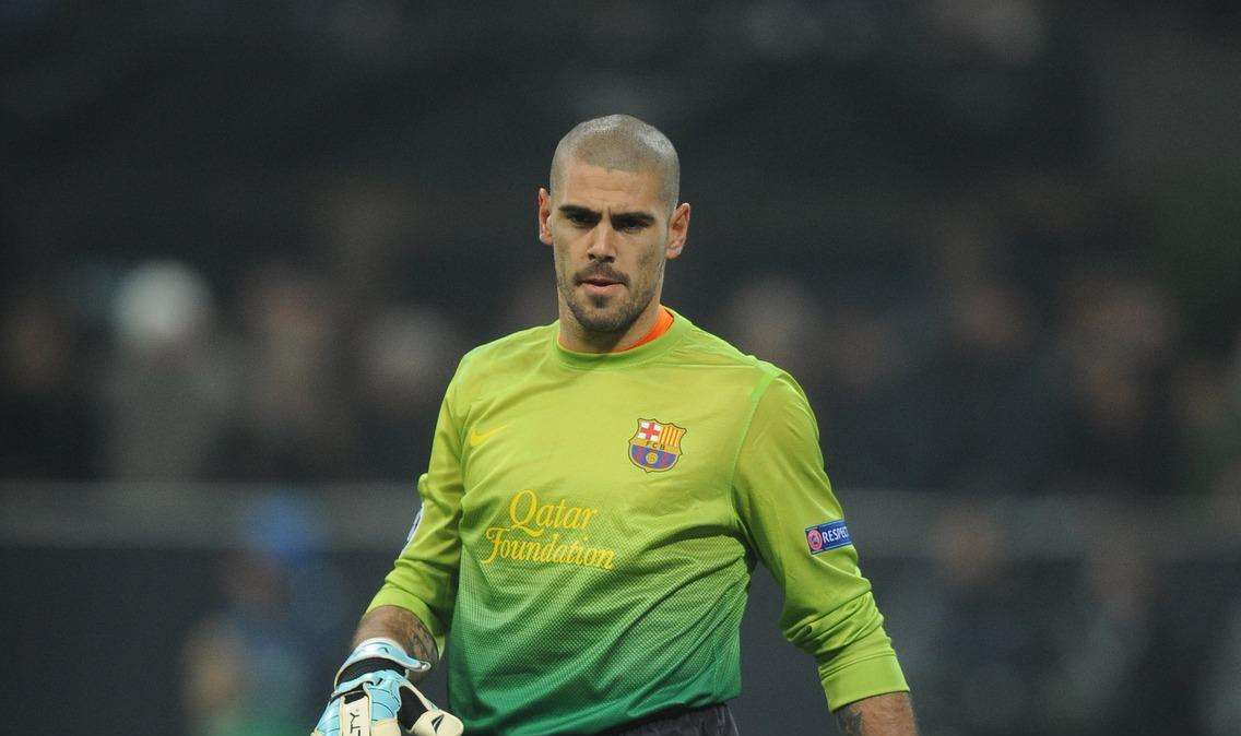 Barcellona, tegola Valdes. Il portiere torna nel 2014