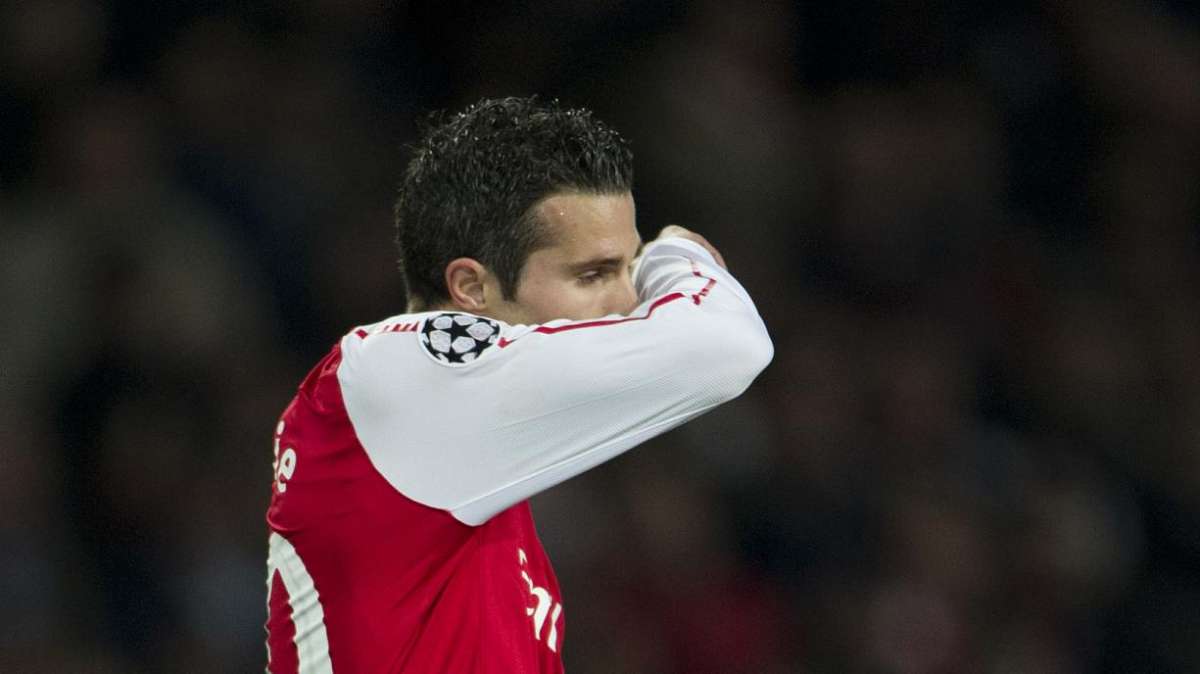 Arsenal, il PSG piomba su van Persie