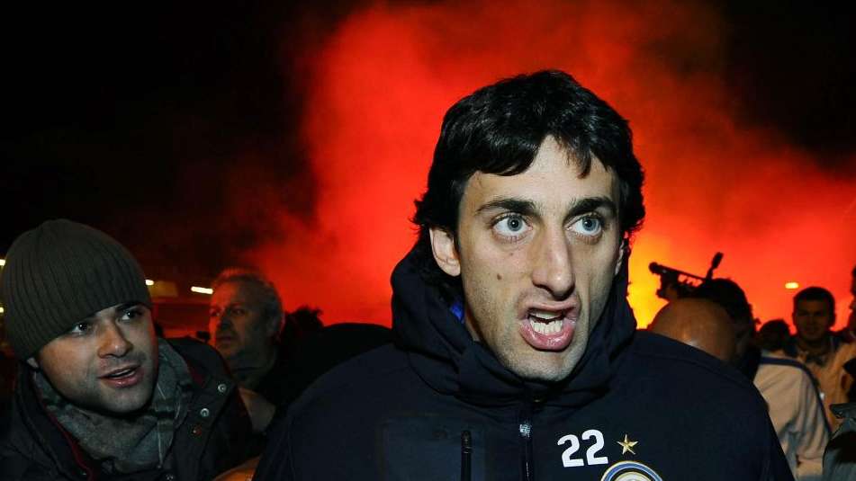 Inter, Milito cerca una soluzione per esserci a Monaco