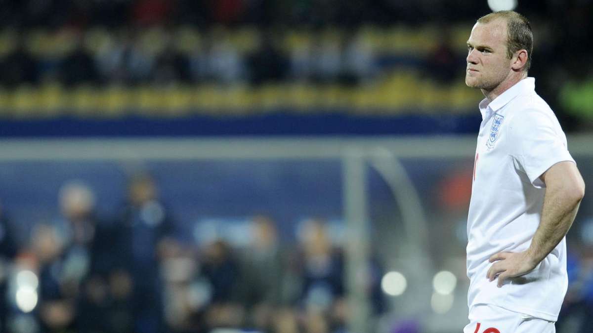 Manchester United, Xavi chiama Rooney