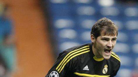 Real Madrid, Casillas: "Se fossi allenatore vorrei somigliare a Mou"