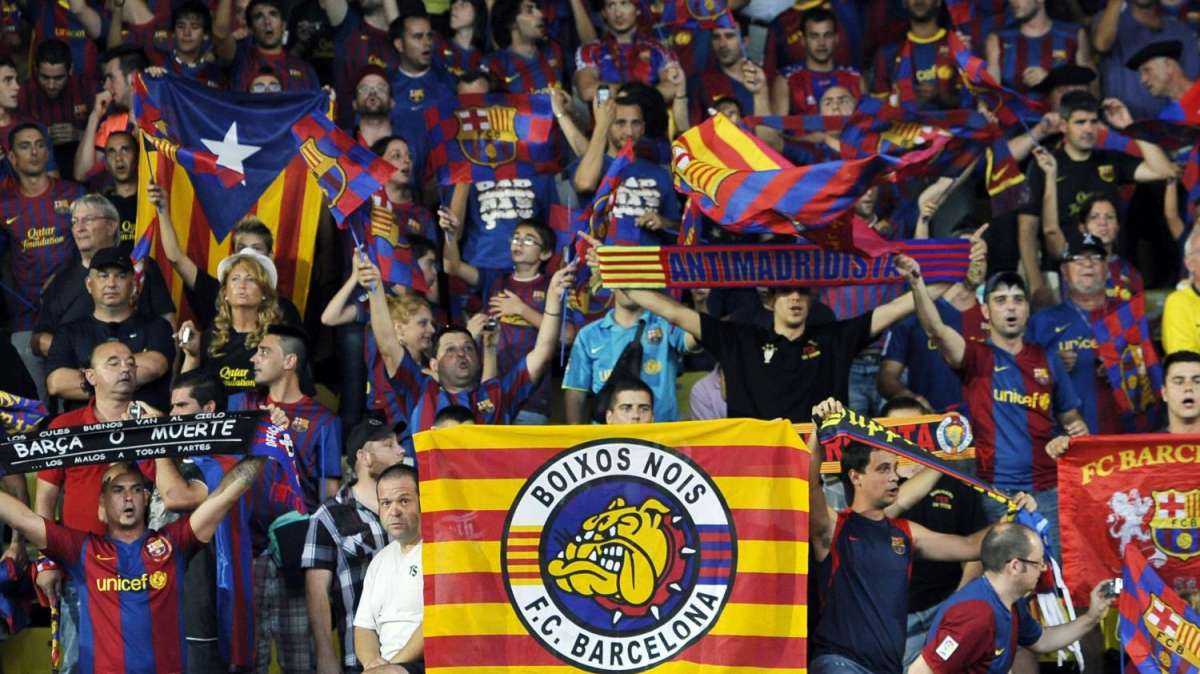 Barcellona, idea Cahill per la difesa