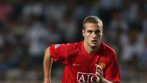 Man Utd, due mesi di stop per Vidic