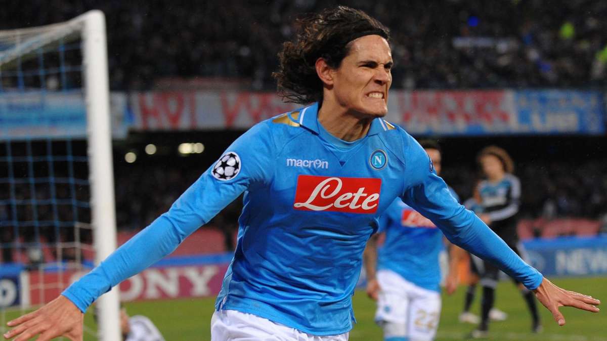 Napoli, ag. Cavani: "Chelsea? Voci messe in giro ad arte"