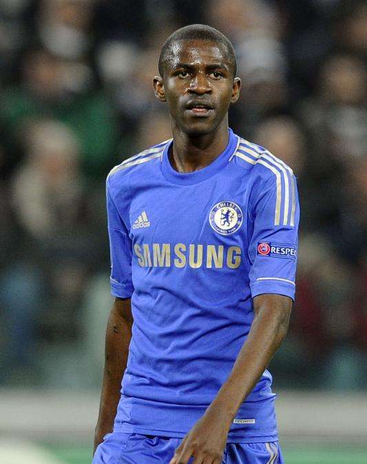 Chelsea, rinnovo per Ramires: il brasiliano firma fino al 2019