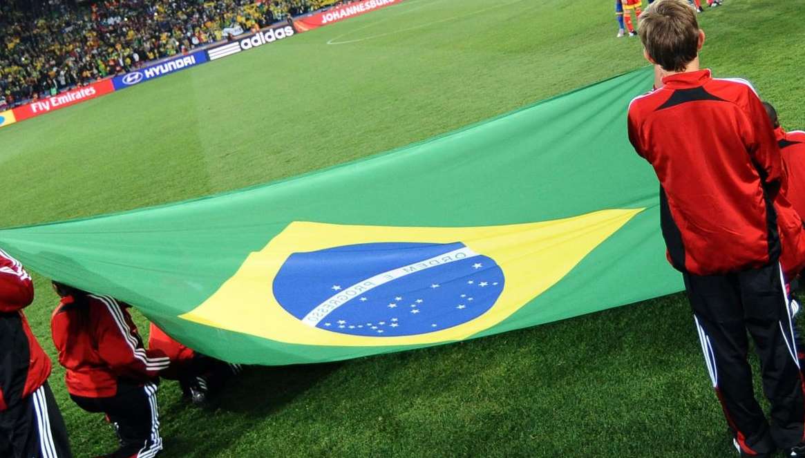 Marsiglia, Brandao saluta tutti