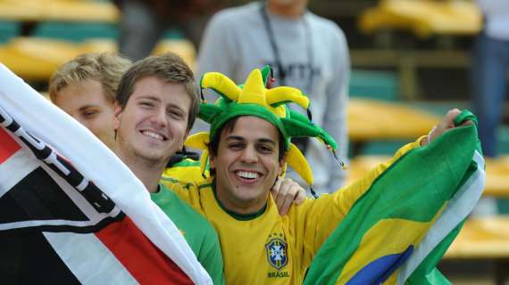 TRIPLICE FISCHIO - Brasile-Paraguay 2-2 - Fred riacciuffa il pari