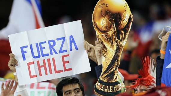 TRIPLICE FISCHIO - Cile-Messico 2-1, Vidal regala i tre punti alla <i>Roja</i>