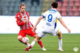 Il calendario sorride alla Cremonese ma i tifosi non si fidano. 