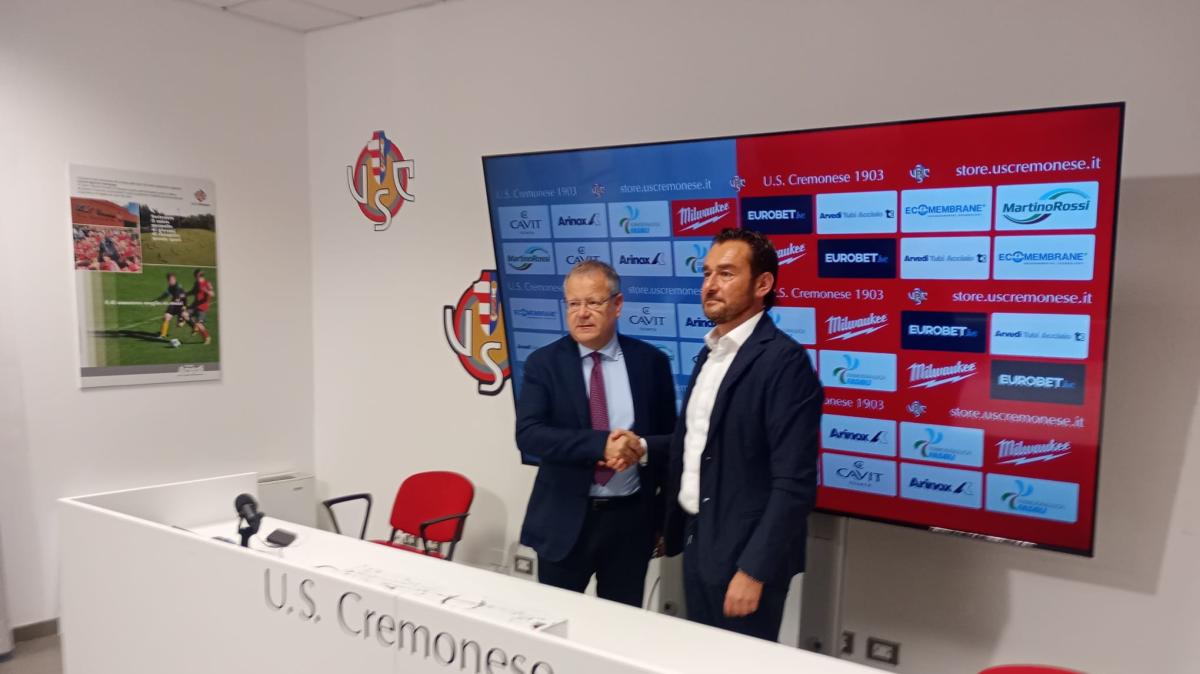 Presentazione DS Botturi: "Resta solo chi sposa il progetto"