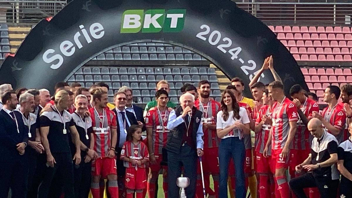 La Cremonese saluta il 2025 da protagonista... 