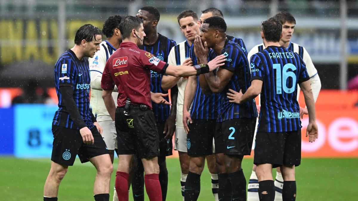 Inter contro la classe arbitrale: club e squadre in silenzio stampa
