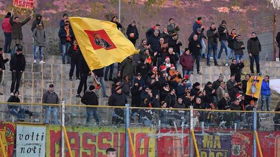 Catanzaro, tifosi in massa a Cremona: si prepara l'assalto allo Zini