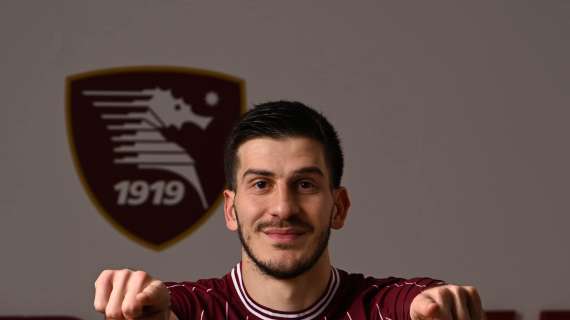 Salernitana, Lochoshvili: "Sono molto motivato, i tifosi danno una grande carica"