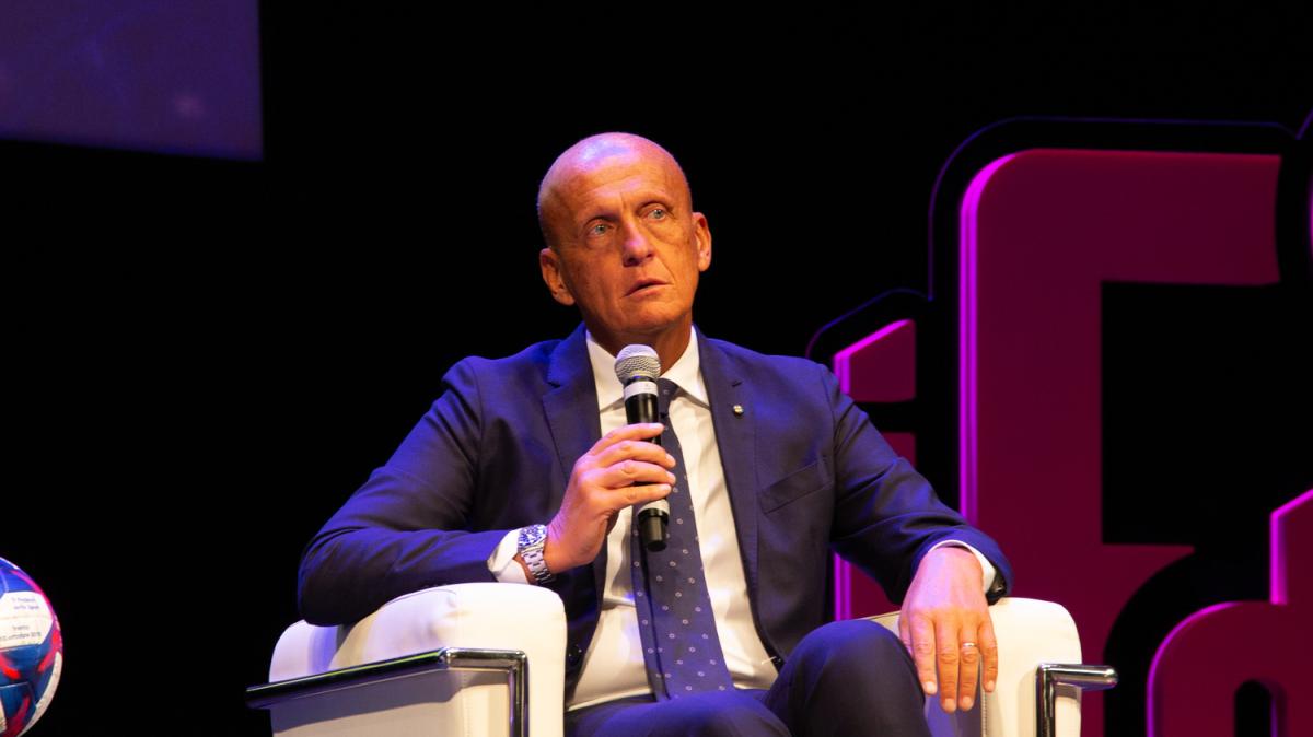 Nuovo regolamento FIFA, Collina: "Obiettivo eliminare le perdite di tempo"