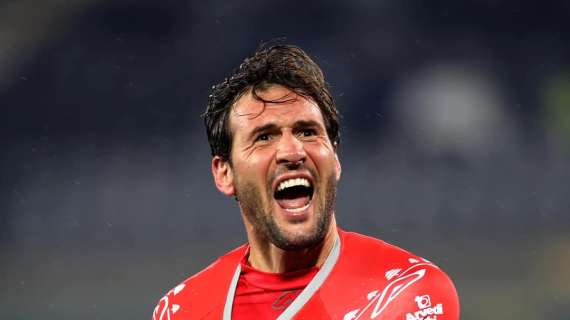 Stangata per la Cremonese: 10 giornate di squalifica a Franco Vazquez per il caso Dorval