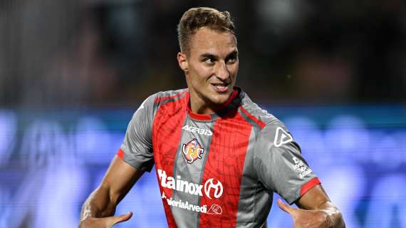 TS - Cremonese-Sassuolo, gol e spettacolo: decide De Luca all'ultimo minuto. Nicola capolista