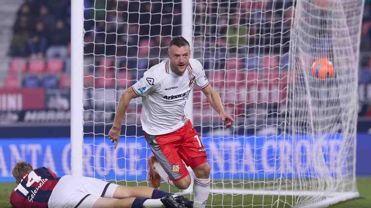 GdS - Payero e super Vardy fanno volare la Cremonese. Bologna, niente aggancio al terzo posto