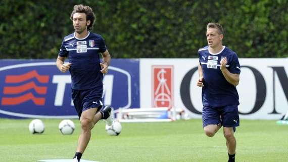 Italia, Pirlo si allena col gruppo