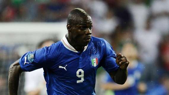 Inghilterra, Hart incensa Balotelli: "Il miglior rigorista al mondo"