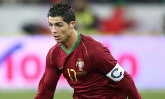 Portogallo, Ronaldo: "Non capisco perché Ferdinand non sia in nazionale"