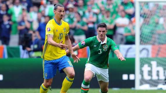 Gruppo E, fa tutto l'Irlanda: prima Hoolahan, poi l'autogol di Clark. Ma con la Svezia è 1-1