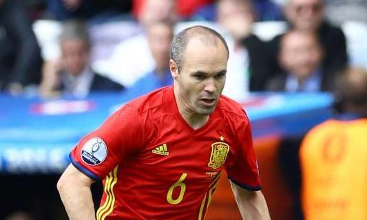 Spagna, Iniesta: "Con la Turchia la squadra è stata da 10"