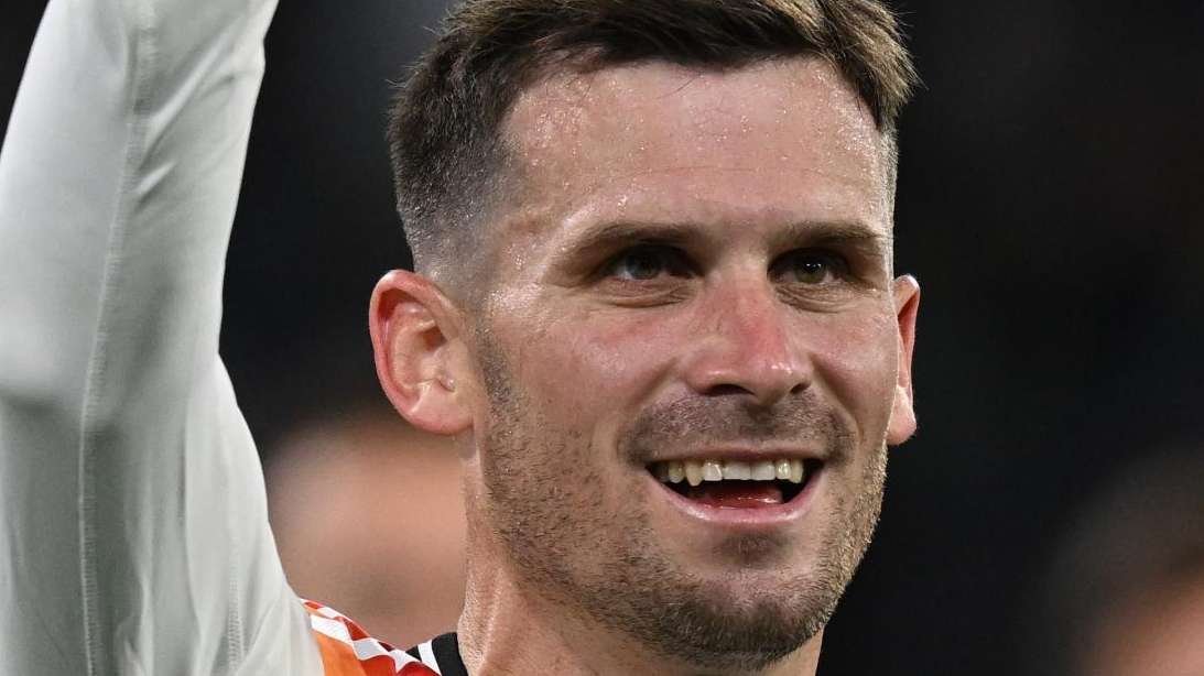 Germania, Groß vicino al passaggio al Borussia Dortmund