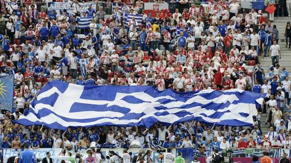 Grecia, Liberopoulos e Chalkis lasciano