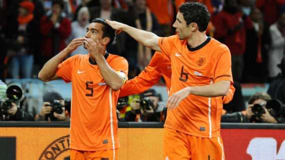 Olanda, van Bommel attacca: "Ero un eroe, ora sono solo il genero del ct"
