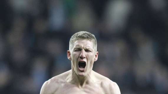 Germania, Schweinsteiger rende merito al centrocampo inglese