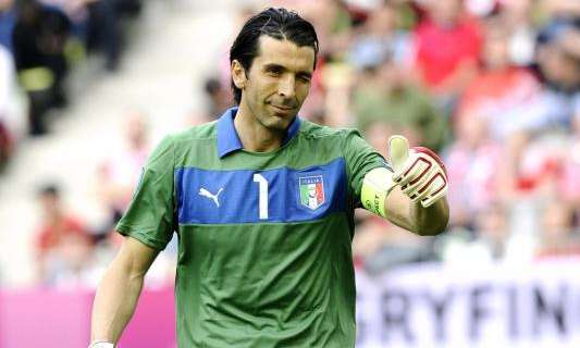 Buffon incorona tre eredi: "Hart, Sirigu e Neuer possono aprire un'epoca"