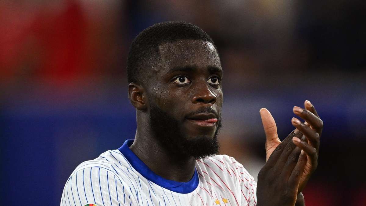Francia, Upamecano: "La squadra sta facendo bene, siamo forti anche se ci manca il gol"
