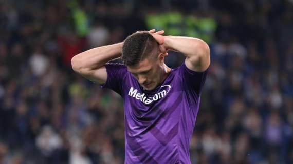 Fiorentina: frattura del setto nasale per Jovic