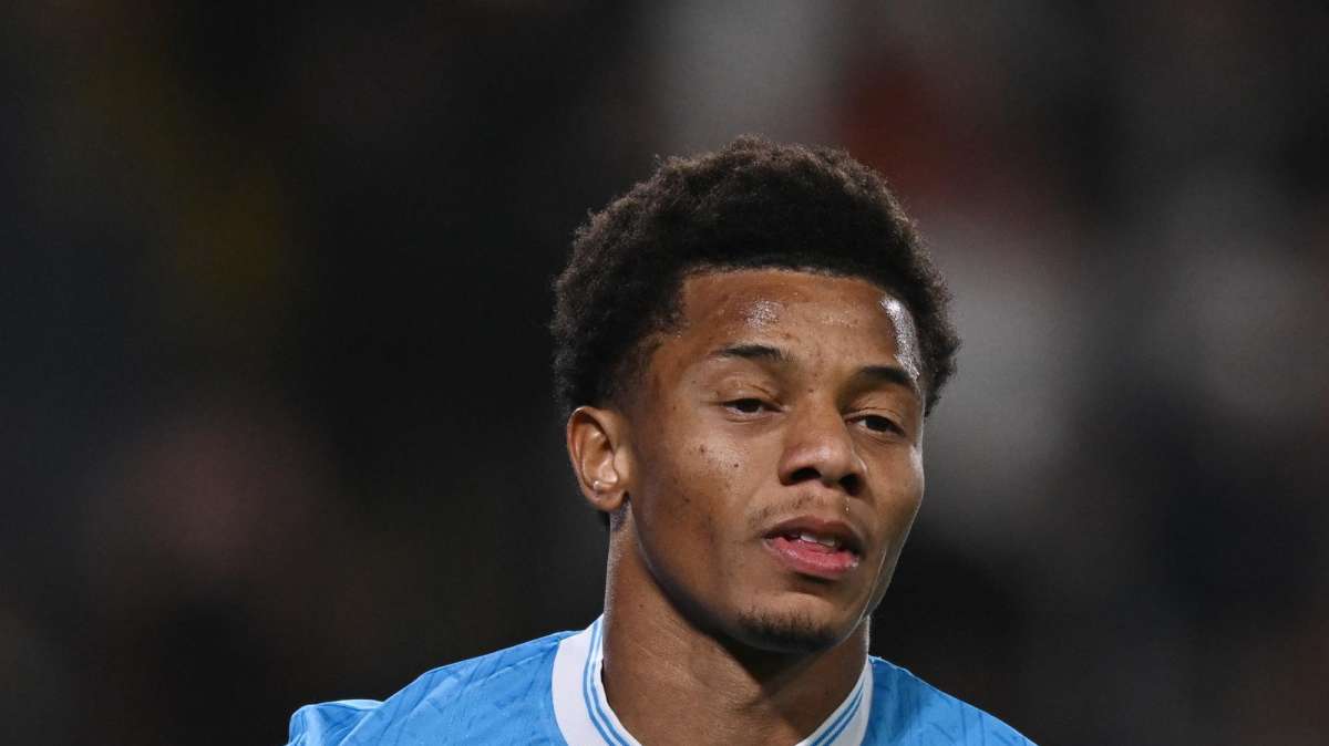  Neres ko contro la Lazio: si tocca il piede, ecco cosa è successo