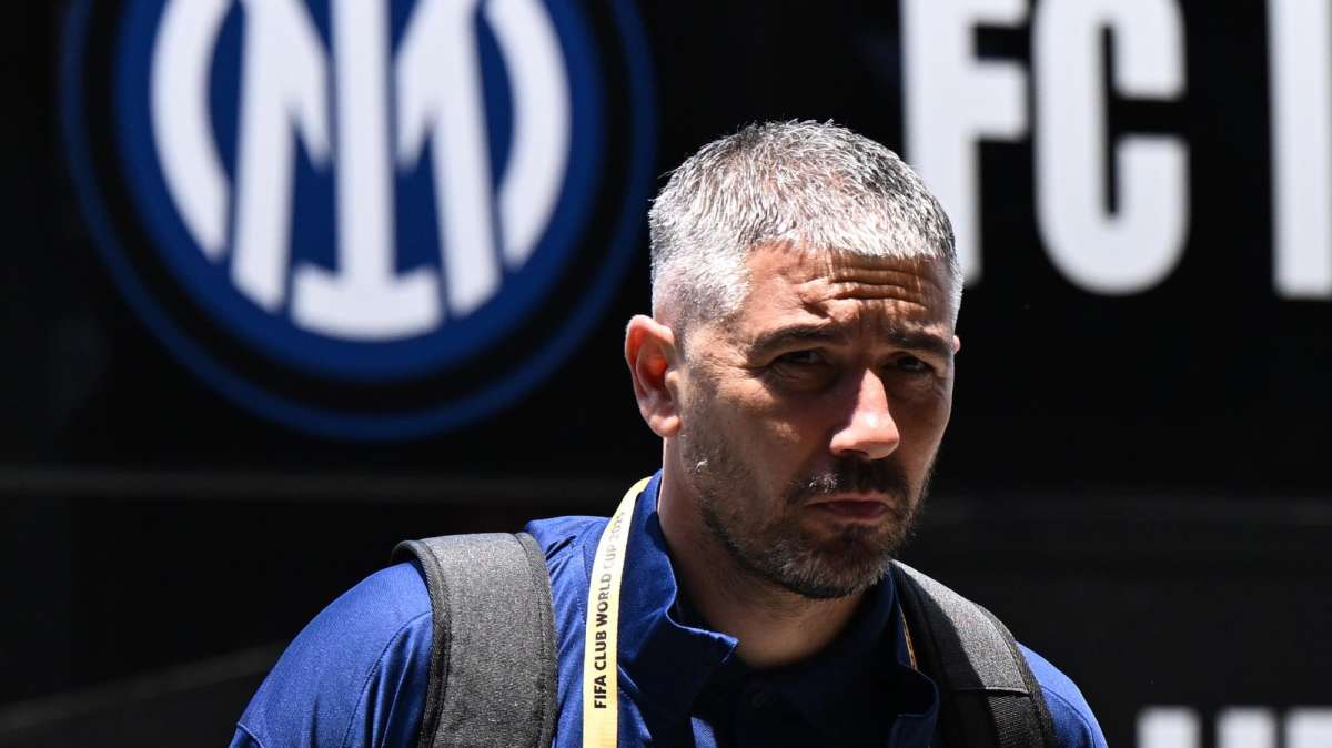 Inter, Kolarov svela il piano tattico: “Difesa a 4 provata da tempo, funziona”