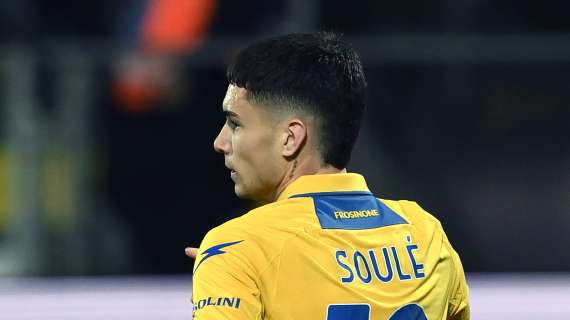 Le formazioni ufficiali di Frosinone-Udinese: Soulè e Samardzic dal 1'